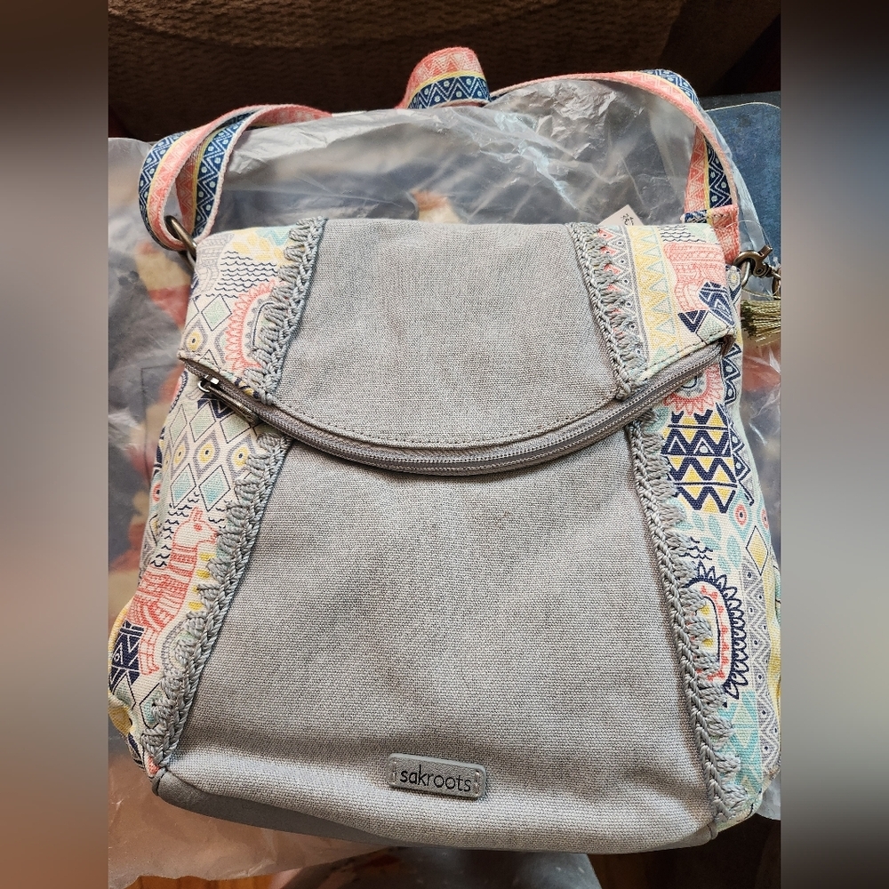 NWT Sakroots Artist Circle BAG